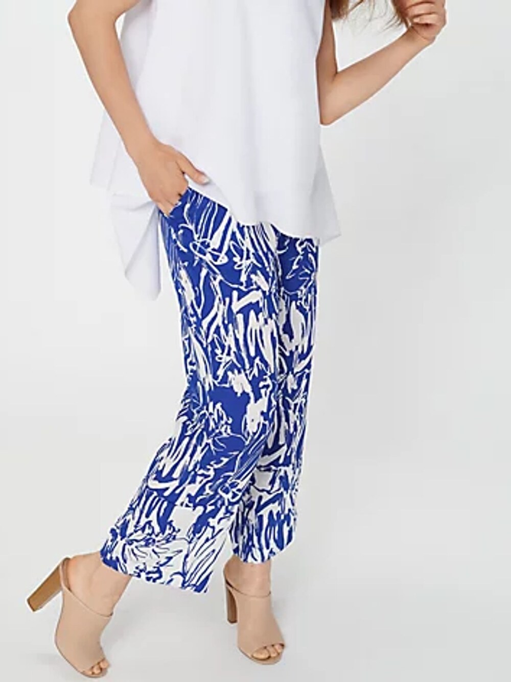 Truth + Style Printed Woven Cropped Pants Cobalt White Women's Petite Medium